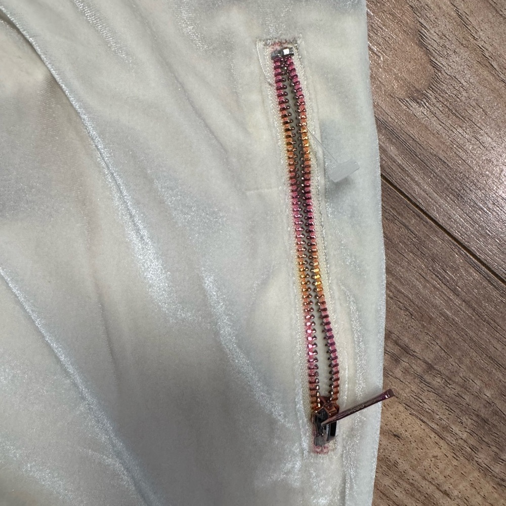 Death row records dr Bombay Women’s Jogger Pants with Leopard Trim velour - Picture 5 of 6